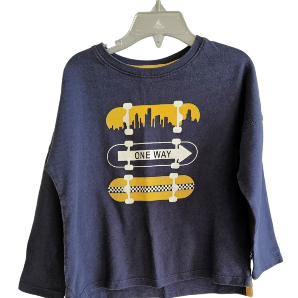 ✨ 3/$20✨ Boys OKAIDI Sweatshirt